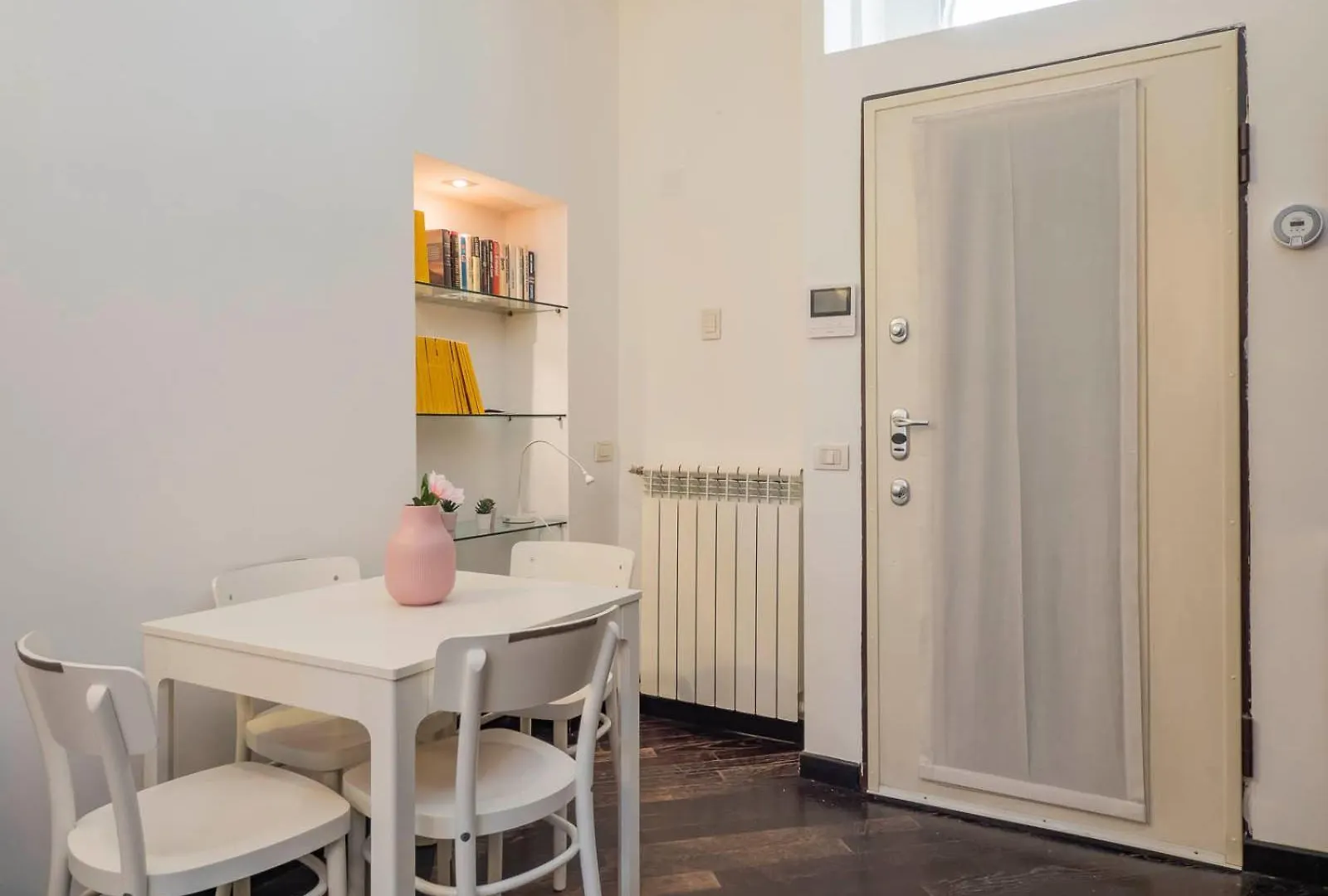 I Host Apartment - Montenero 58 ミラノ 0*,